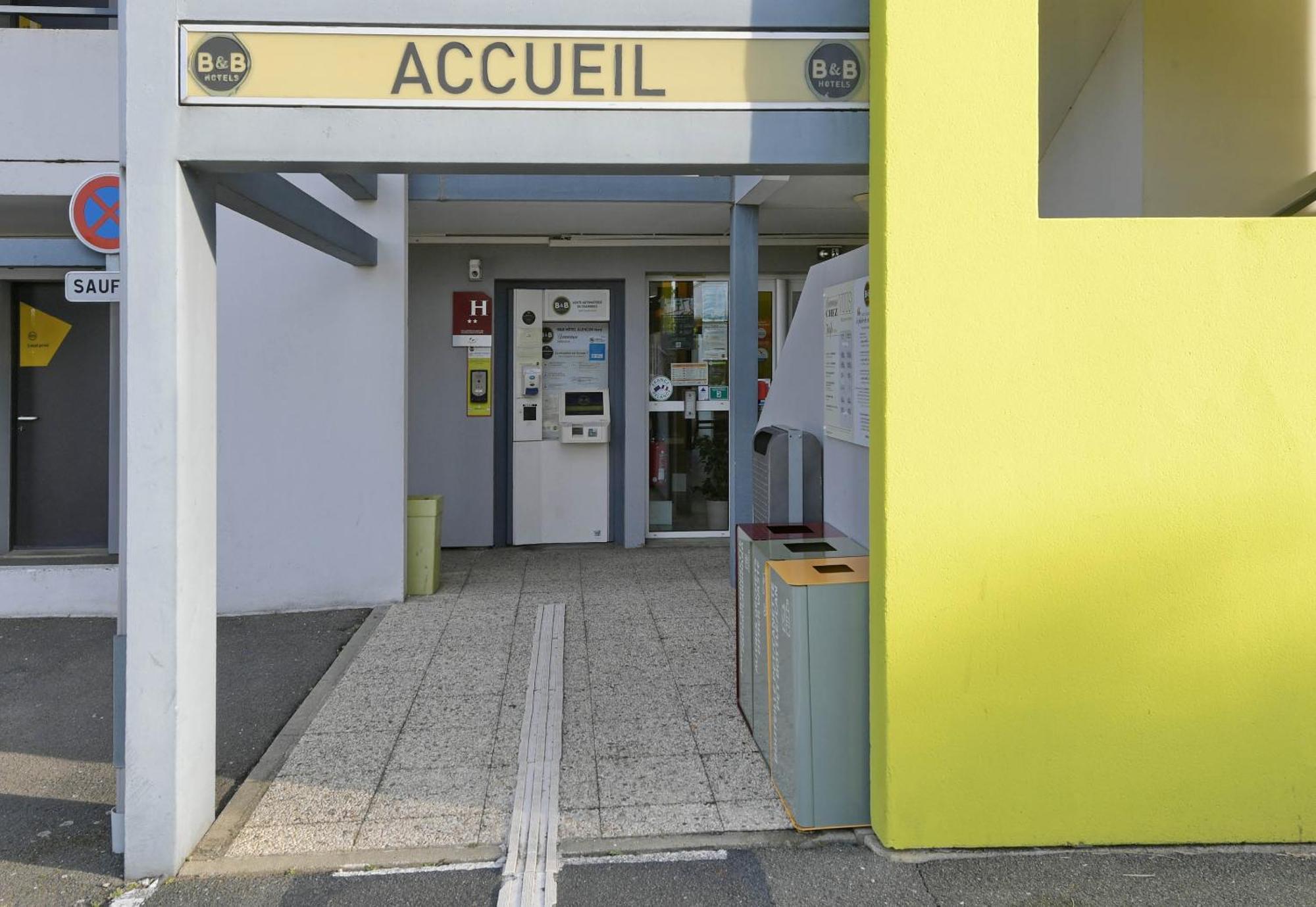B&B Hotel Alencon Nord Exteriér fotografie